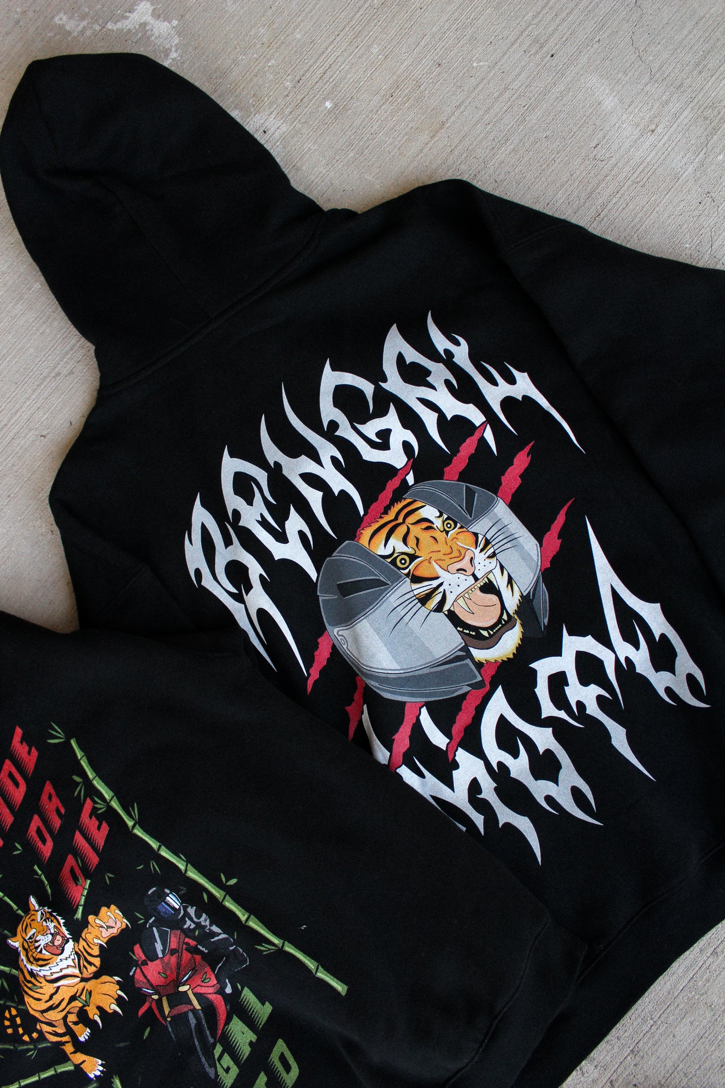 "CAN'T TAME THIS" Hoodie